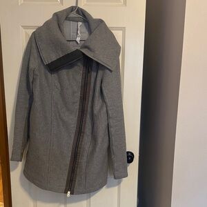 Lululemon Athletica Gray Trench Coat with Asymmetrical Zip
